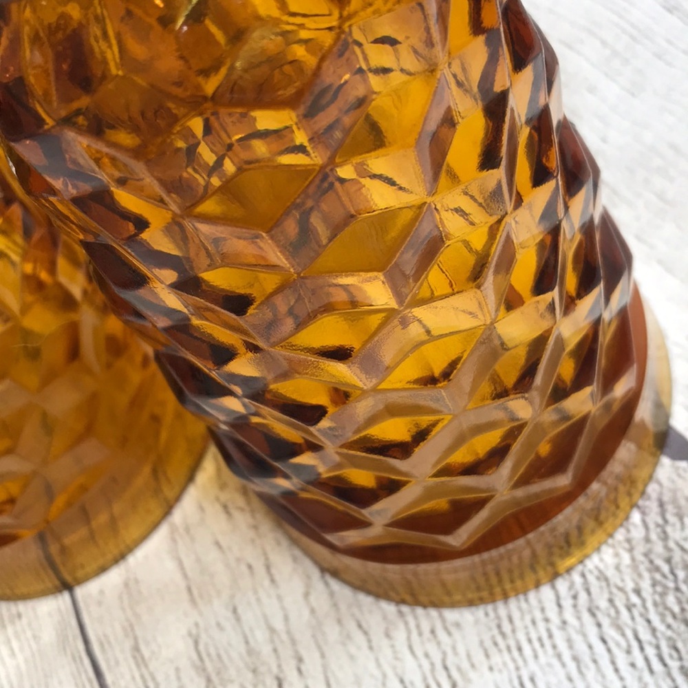 3 Vintage Amber textured water glasses - Picture 5 of 6